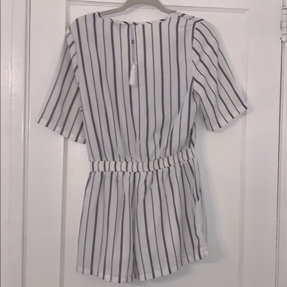 Romper - Picture 2 of 2